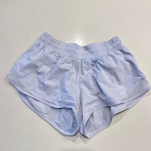 Lululemon Hotty Hot Short Low Rise 2.5”